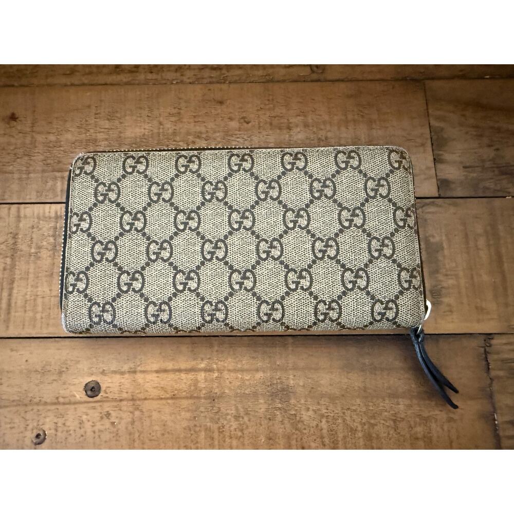Gucci Wallet Mens GG Supreme Canvas Snake Print Zip Around Long Wallet W/COA - Picture 2 of 14